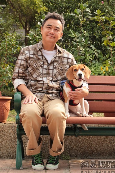 陈升新歌从狗视角看社会 爱犬首次入镜当MV主角